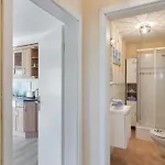 Cozy Escape Near The Baltic *