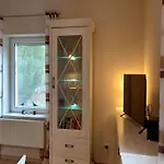 Apartamento Cozy Escape Near The Baltic Gingst
