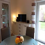 Cozy Escape Near The Baltic Gingst