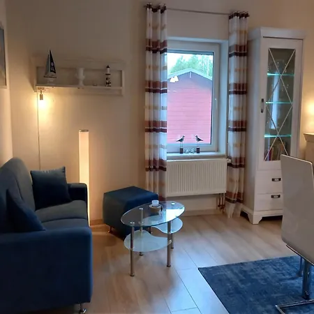 Cozy Escape Near The Baltic Gingst