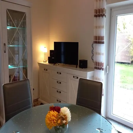 Cozy Escape Near The Baltic Gingst