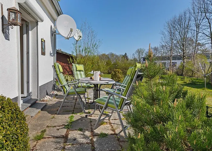 Διαμέρισμα Cozy Escape Near The Baltic Gingst